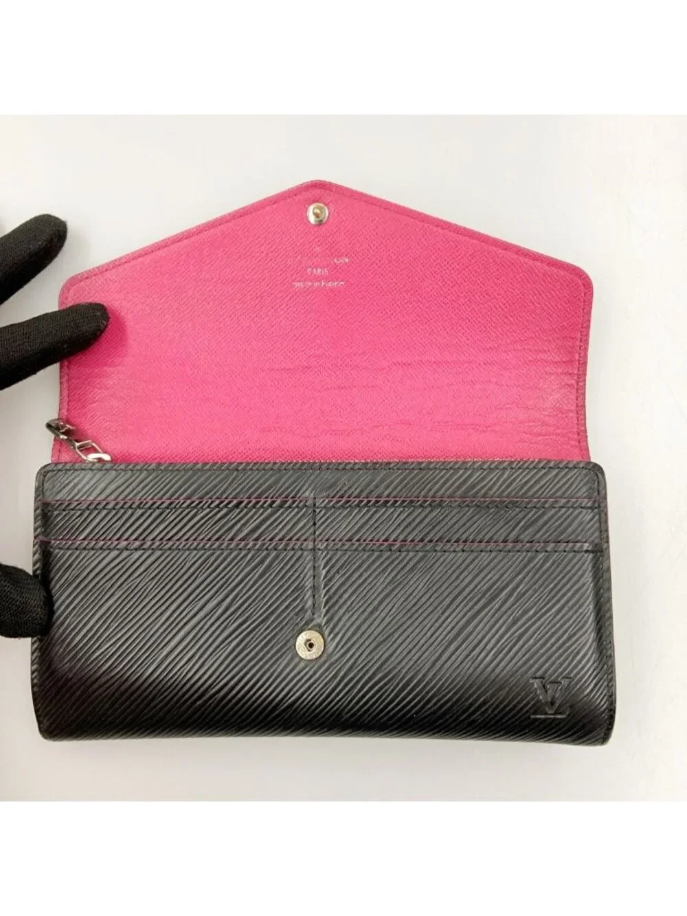 Louis Vuitton Epi Portefeuille Sarah Bifold Wallet Black Pink